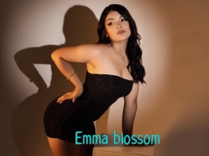 Emma_blossom