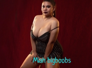 Miah_bigboobs