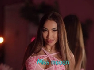 Miss_mooon